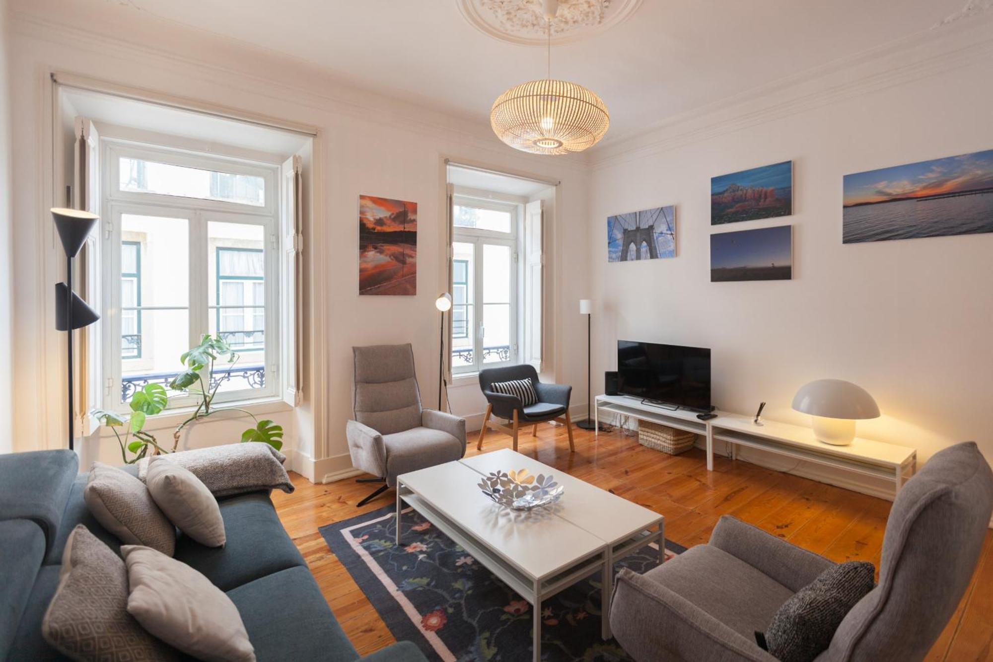 Flh Mouros Spacious Apartment *
